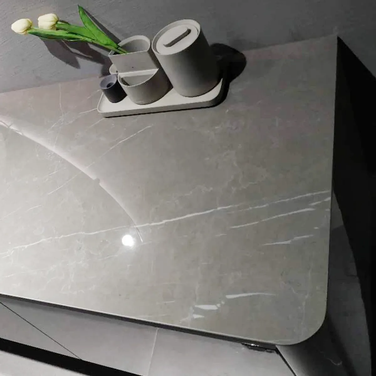 Badnor Mathilde 140cm silkestein benkeplate/topplate HØYRE