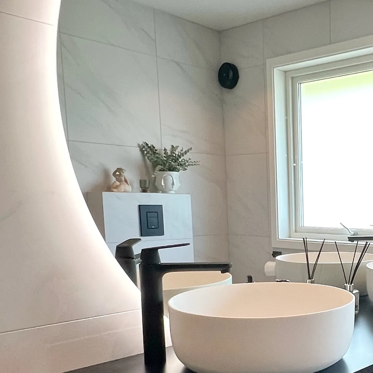 Badnor Marikken 120cm mbl.pk. (2311) Sissel rundt speil