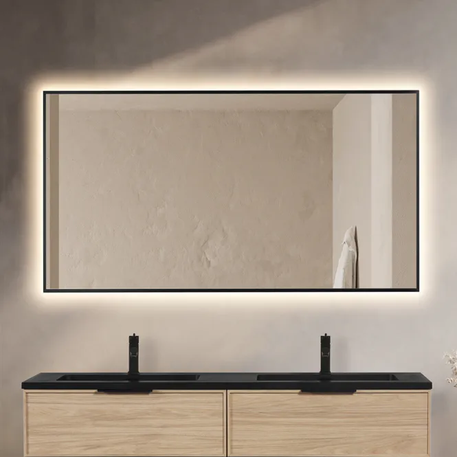 Hovedbilde Badnor Saga baderomsspeil (150x80cm) m/lys og sort ramme