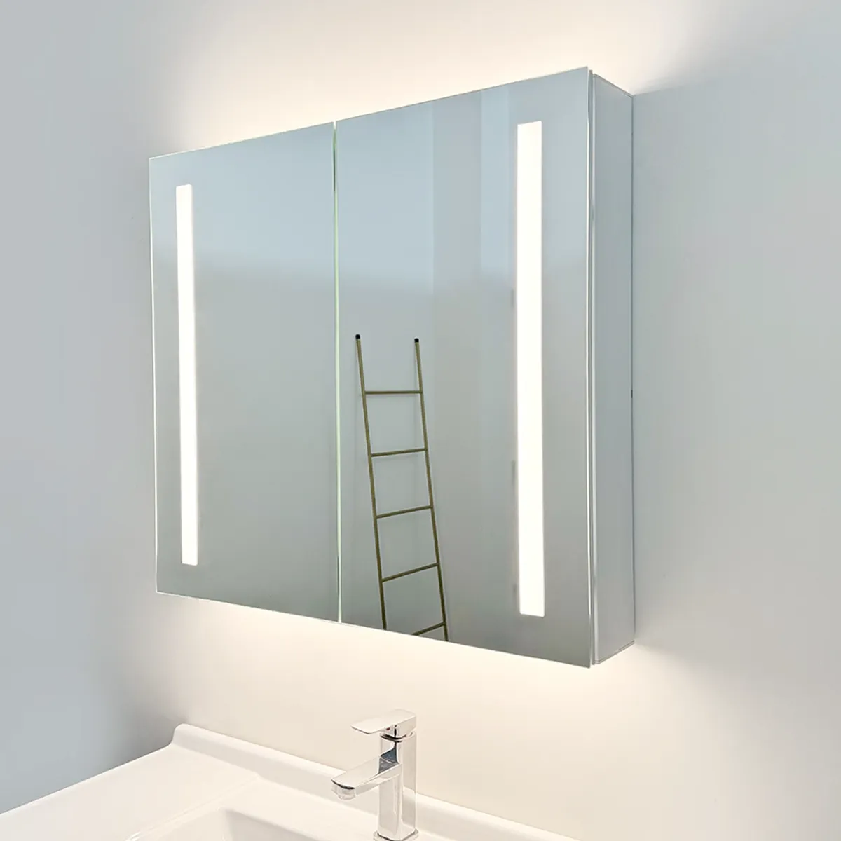 Badnor Maiken 80+40cm mbl.pk. (9418) Lilly speilskap m/lys