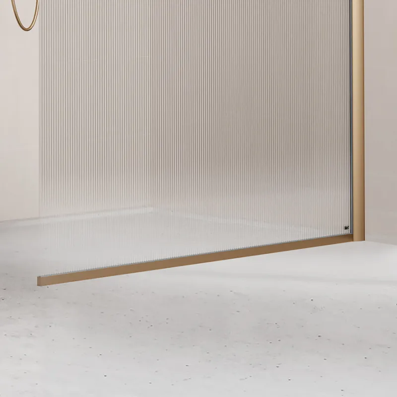 Badnor Shildon dusjvegg/walk-in hjørne - BØRSTET KOBBER - FLUTED glassfelt - 125cm